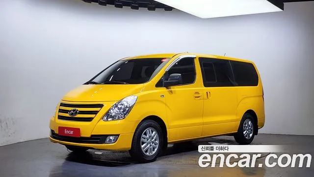 Hyundai Grand Starex 12