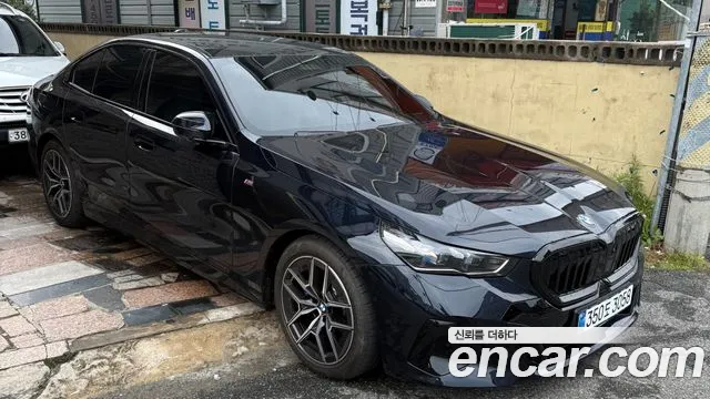 BMW 5 (G60) 520i M