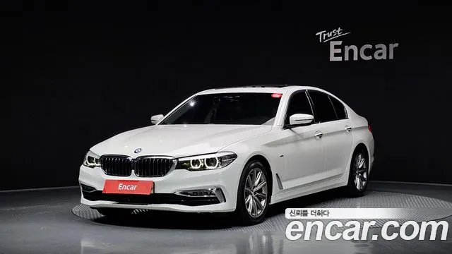 BMW 5 (G30) 520i