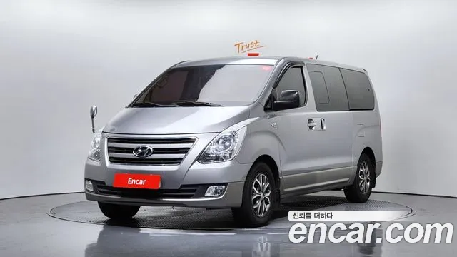 Hyundai Grand Starex 12