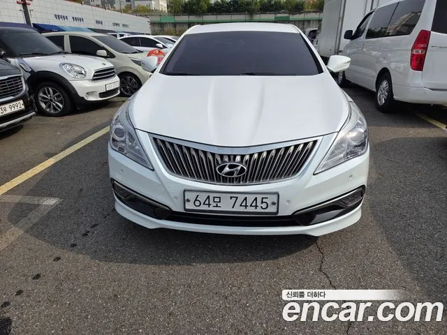 Hyundai Grandeur HG HG240