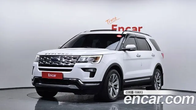 Ford Explorer 2.3 Limited 4WD 5