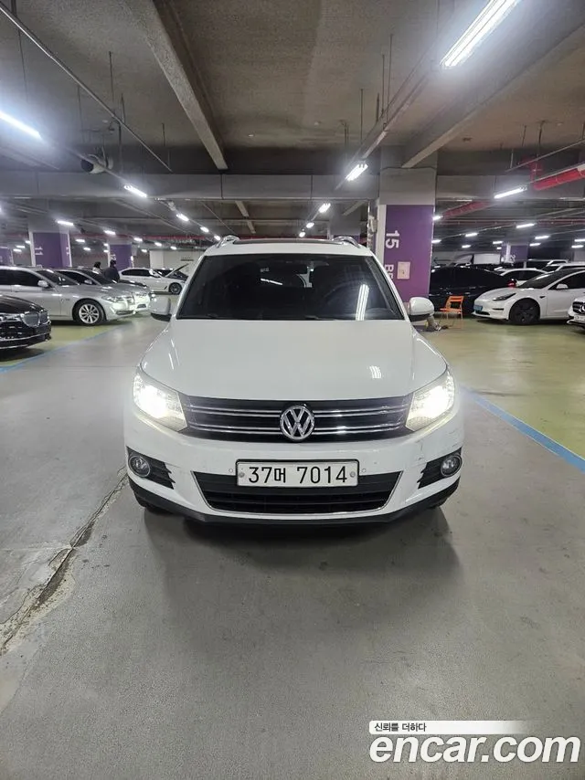 Volkswagen Tiguan 2.0 TDI Premium 5N