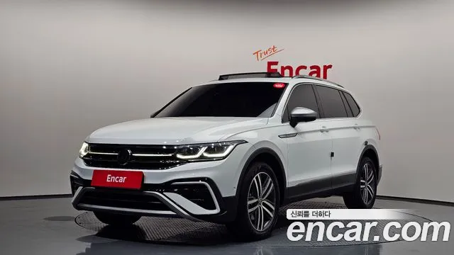 Volkswagen Tiguan 2.0 TSI Prestige