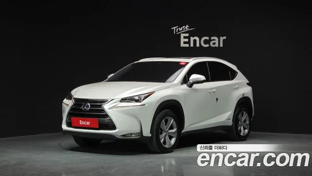 Lexus NX300h