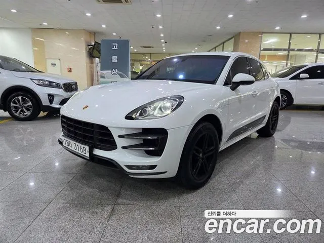 Porsche Macan 3.6 Turbo 95B