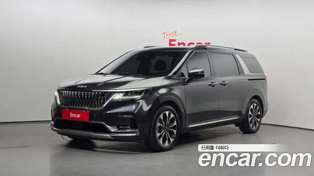Kia Carnival 4 Gasoline 9 Signature