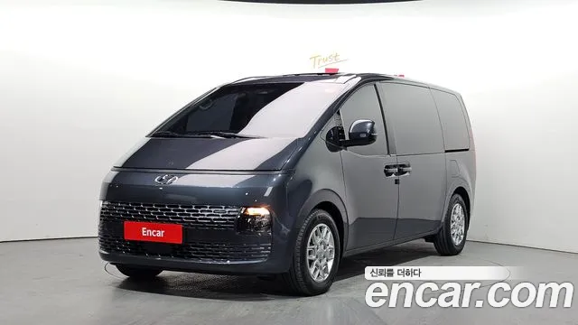 Hyundai Staria 9