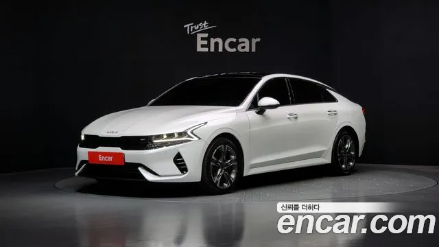 Kia K5 Hybrid 3 Signature