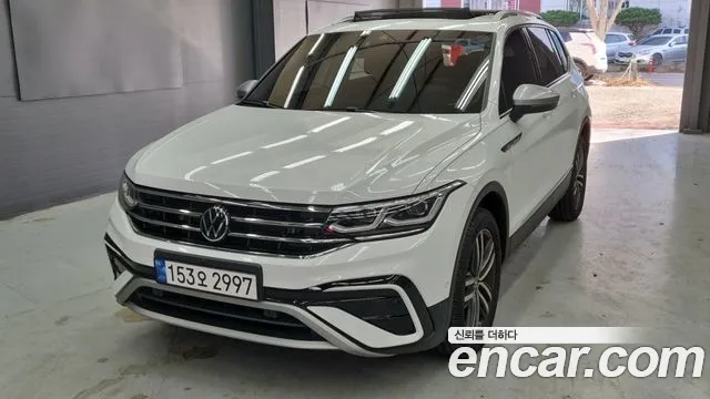 Volkswagen Tiguan 2.0 TSI Prestige