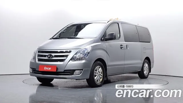 Hyundai Grand Starex 12