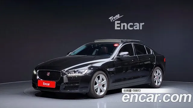 Jaguar XE 20d