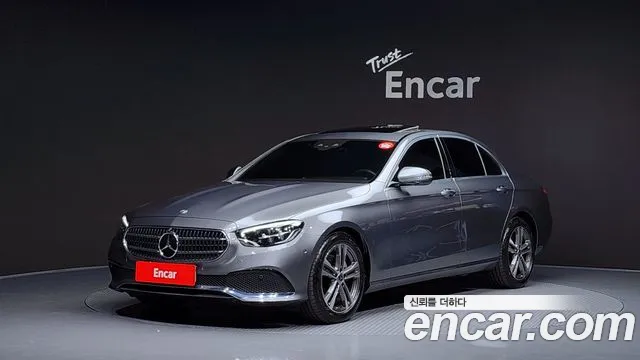 Mercedes-Benz E- W213 E250