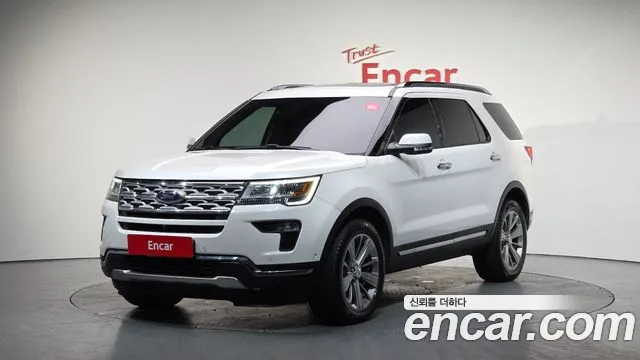 Ford Explorer 2.3 Limited 4WD 5