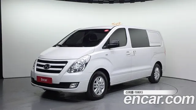 Hyundai Grand Starex 5