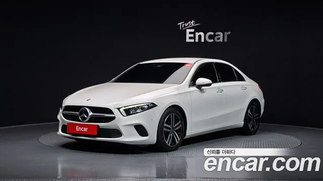 Mercedes-Benz A- W177 A220