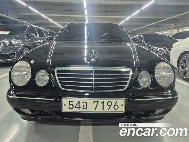Mercedes-Benz E- W210 E200K