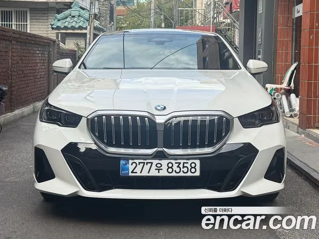 BMW 5 (G60) 520i M