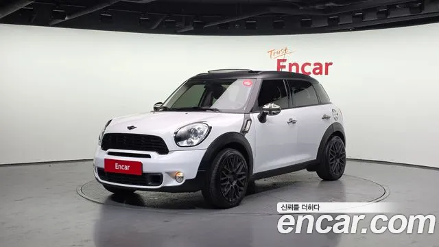 MINI Cooper SD Countryman Base 1