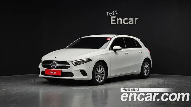 Mercedes-Benz A- W177 A220