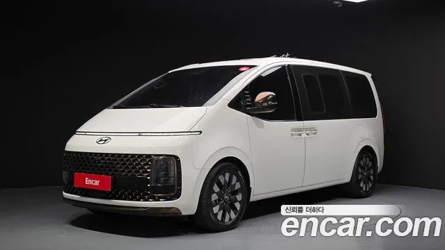 Hyundai Staria 4WD 9 Inspiration