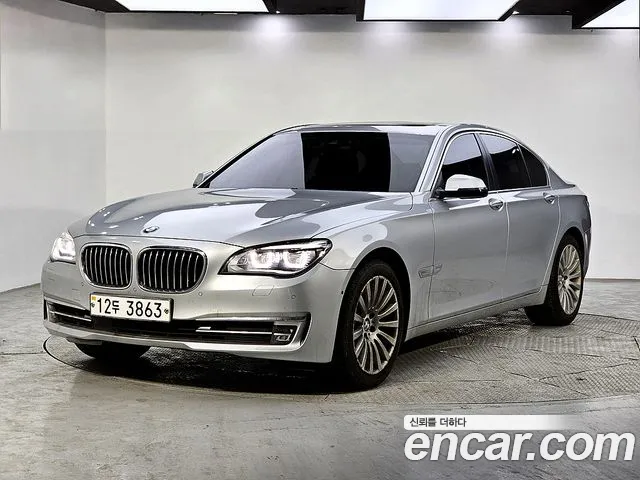 BMW 7 (F01) 740d xDrive