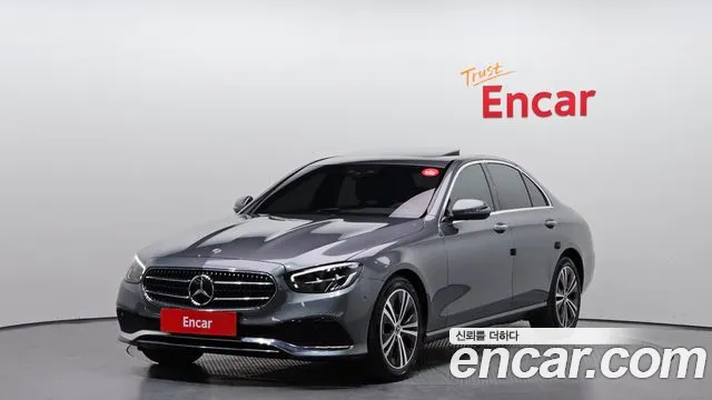 Mercedes-Benz E- W213 E250