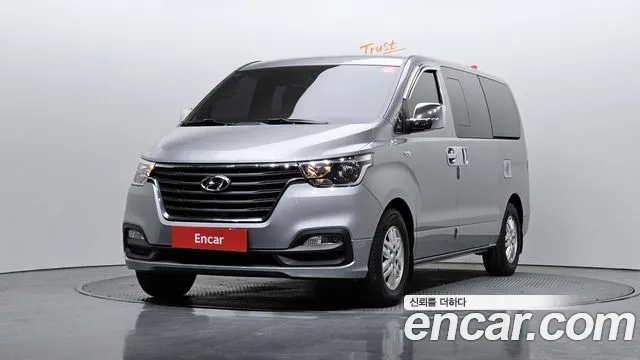 Hyundai The New Grand Starex 5