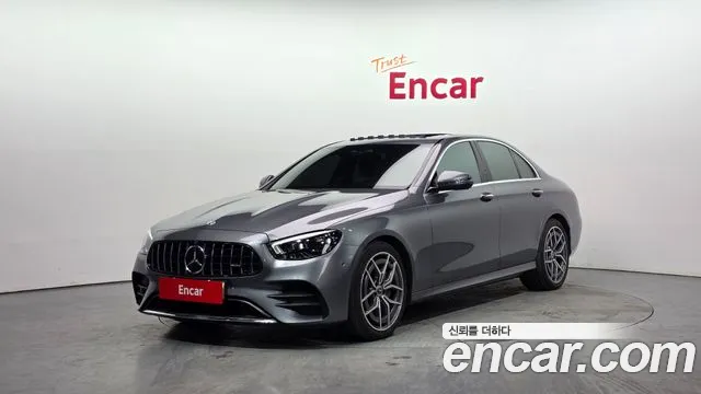 Mercedes-Benz E- W213 E220d 4MATIC AMG Line