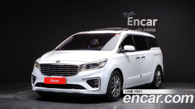Kia The New Carnival 9 Noblesse