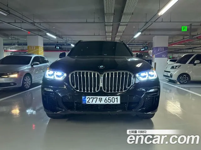 BMW X5 (G05) M50i