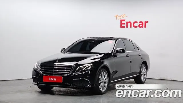 Mercedes-Benz E- W213 E220d 4MATIC Exclusive