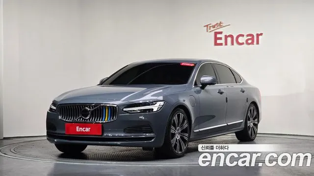 Volvo S90 T8 AWD