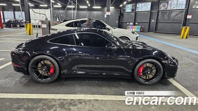 Porsche 911 (992) GTS