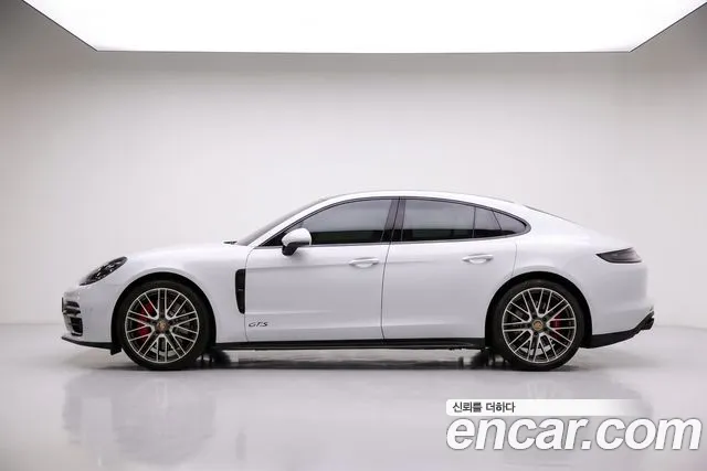 Porsche Panamera (971) 4.0 GTS