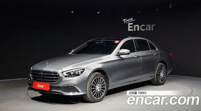 Mercedes-Benz E- W213 E300 4MATIC Exclusive