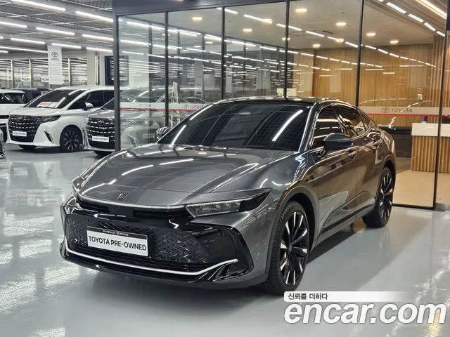 Toyota 2.4 4WD Hybrid