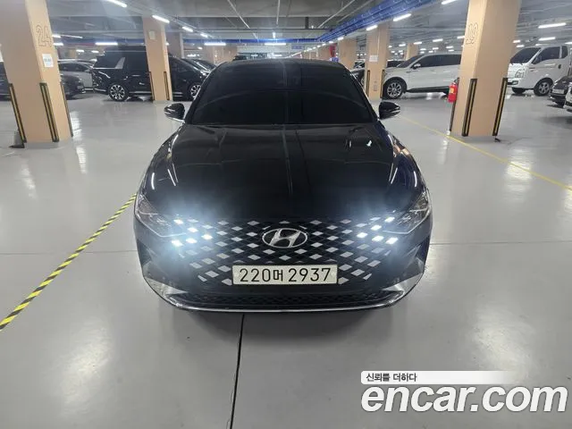 Hyundai The New Grandeur IG 3.0 LPi