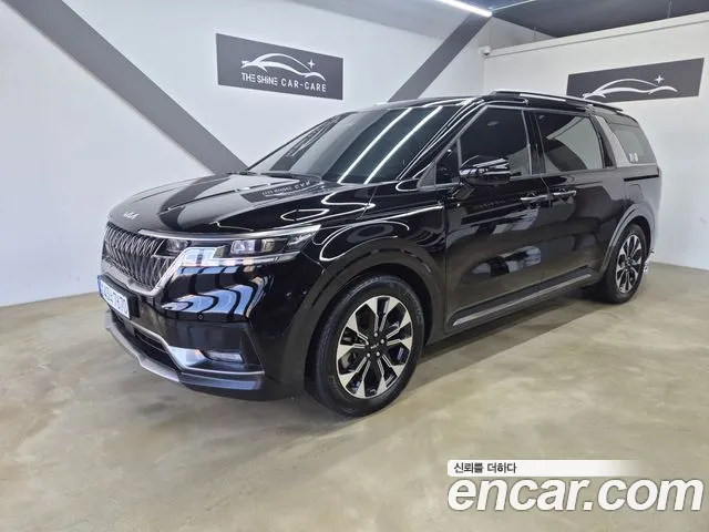 Kia Carnival 4 Gasoline 9 Signature