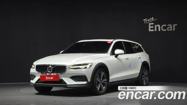 Volvo V60 2 B5 AWD