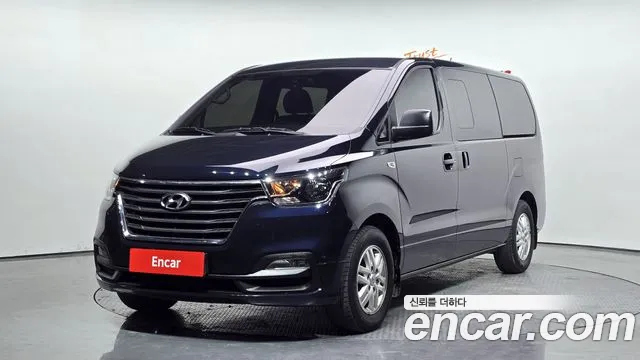 Hyundai The New Grand Starex 5