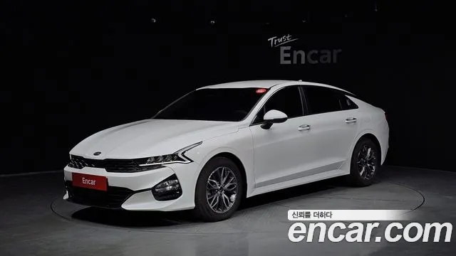 Kia K5 III 2.0