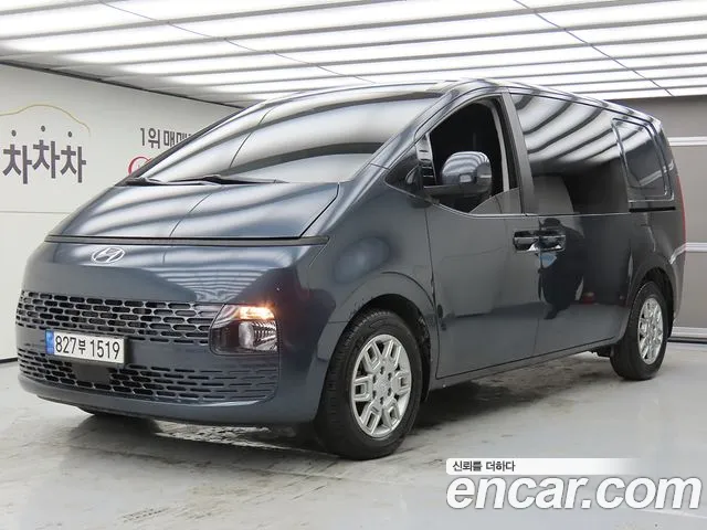 Hyundai Staria 5
