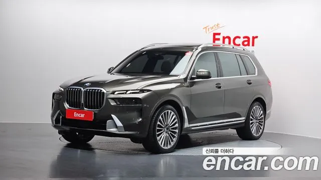 BMW X7 (G07) xDrive 40i 6