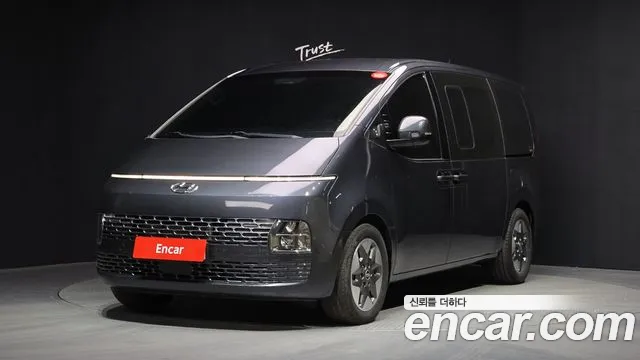 Hyundai Staria 9