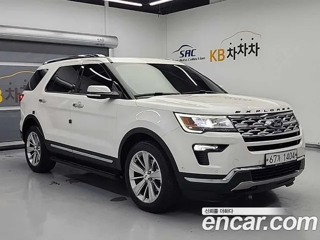 Ford Explorer 2.3 Limited 4WD 5