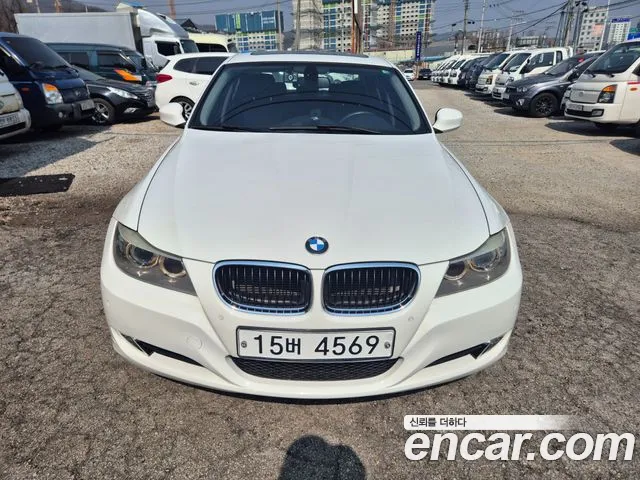 BMW 3 (E90) 320i