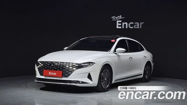 Hyundai The New Grandeur IG 3.0 LPi Premium