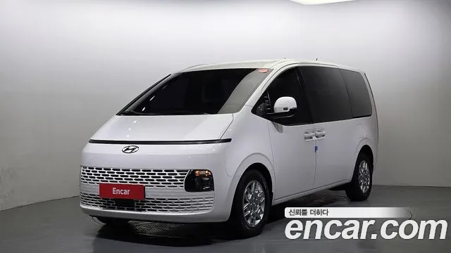 Hyundai Staria L3.5 /