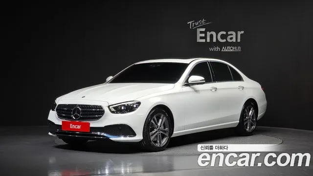 Mercedes-Benz E- W213 E350 4MATIC